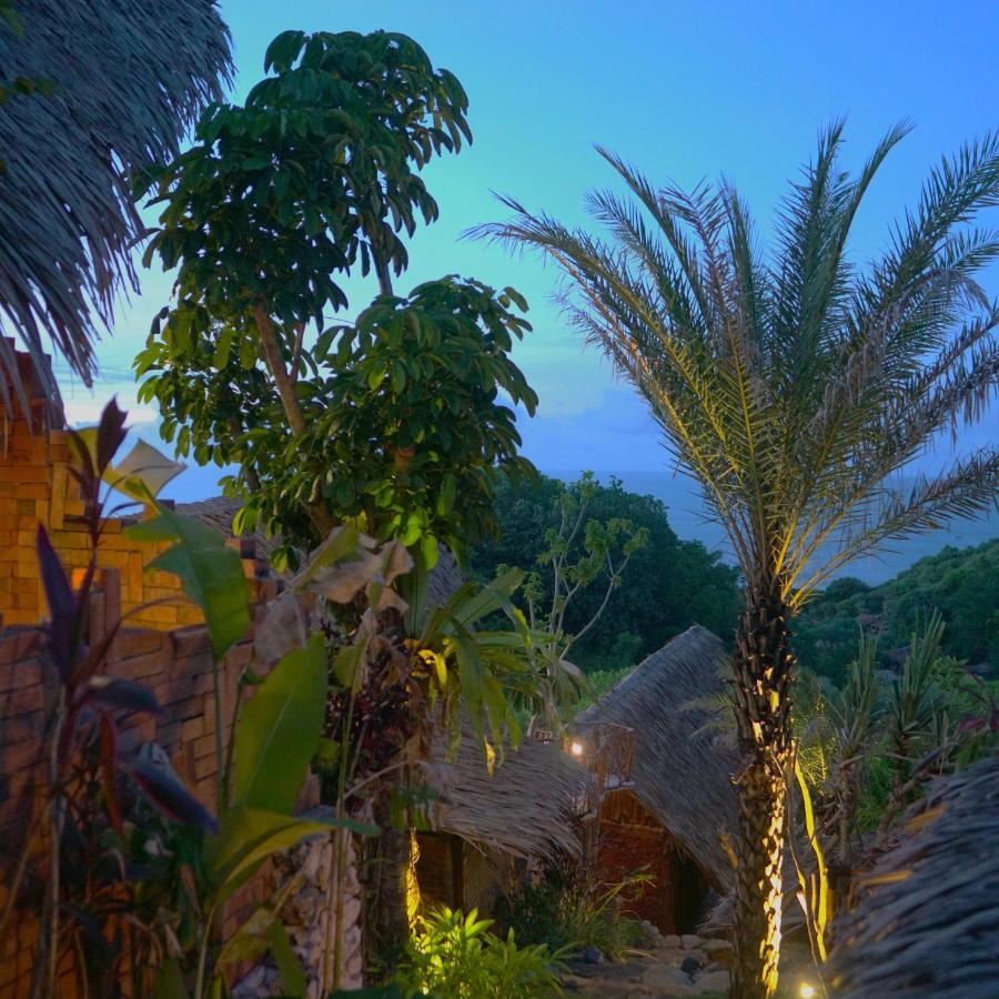 Ama Awa Resort Kemadang Exterior photo